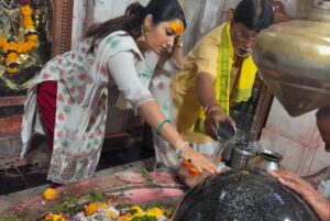 Actress Prajakta Mali HD Photos and Wallpapers December 2024