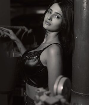 Prakriti Pavani Instagram - achromatic 📷