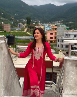 Prakriti Shrestha Instagram - 💕💞💗 Take me back please 💓💕💞