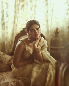 Actress Pranutan Bahl HD Photos and Wallpapers December 2024