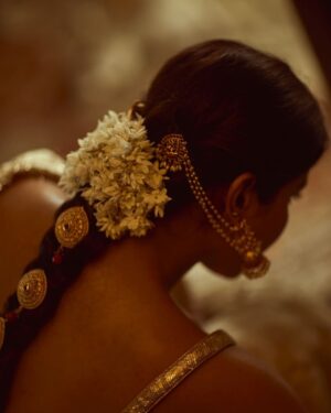 Pranutan Bahl Instagram - 🪷

saree @anjanabohra_official @dipublicrelations 
photography @gohil_jeet 
earrings @minerali_store 
make up all @simplynam.beauty (a huge fan of the blush in shade: jasmine pink)
