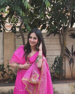 Pratiksha Honmukhe Instagram - 🪷🧞‍♀️💞🌸

#instagram#explore#diwali