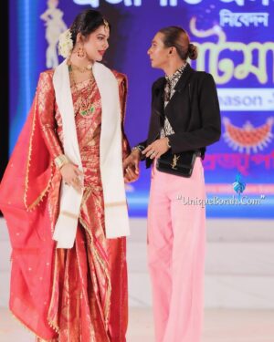 Preety Kongana Instagram - Paatmadoi Season 5 ♥️🙏♥️

Beautiful memories with beautiful people ♥️

Make up & hair by @mkup_artist_susmita ♥️

Wearing @pureassameseattire ♥️
Jewellery by @prajapati_assamese_jewellery ♥️

Styled by @ajanakashofficial ♥️

Captured by @unique_borah_photography 🤗