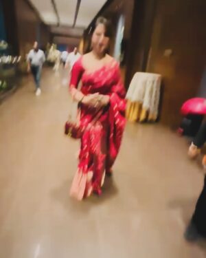 Preety Kongana Instagram - Kolkata was an wonderful experience recently ❤️🙏

Wearing @bidyut_rakesh ❤️
Makeup and hair @mkup_artist_susmita ♥️

& my special thanks to you @pranabmakeover ❤️