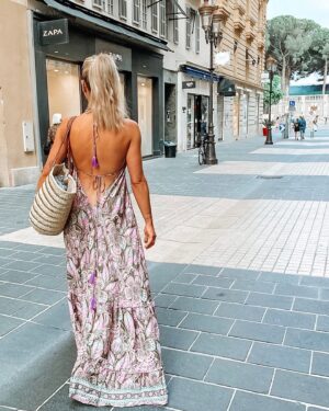 Priscilla Betti Instagram - La fin de l’été… ☀️