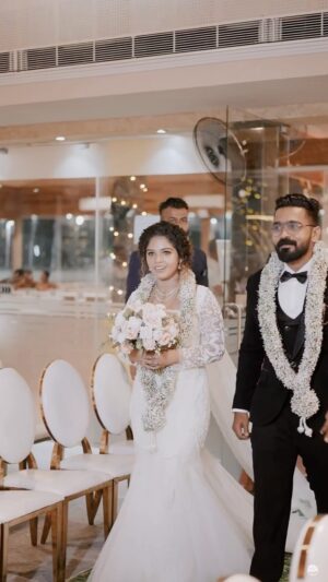 Priya Jerson Instagram - It was hard but we made it❤️💯Happily ever after🙈❤️🥰 
Gown : @kritilabel @devapriya_renjith_mampalathu @gopika.menonn 
Event planners : @aurora.event.planners
Makeup 👰🤵 :  @anez_anzare 
📸 : @pixie_paparazzo_wedding