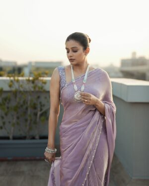 Priyamani Instagram - @faisal_tirz 
@renjurenjimar 
@sudhiar.hairandmakeup 
@aim_designs_studio 
@rahz_allure_jewelry_rental_uae