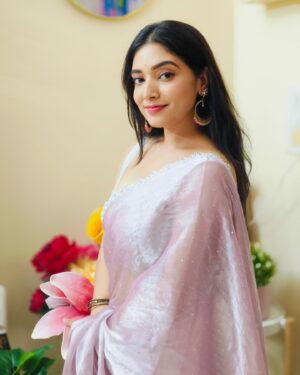 Priyanka Thimmesh Instagram - ದೀಪಾವಳಿ ಹಬ್ಬದ ಶುಭಾಶಯಗಳು✨🪔

@iampriyankaathimmesh 
#priyankathimmesh #priyankathimmeshofficial