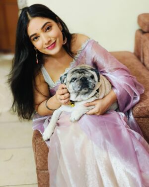 Priyanka Thimmesh Instagram - ದೀಪಾವಳಿ ಹಬ್ಬದ ಶುಭಾಶಯಗಳು✨🪔

@iampriyankaathimmesh 
#priyankathimmesh #priyankathimmeshofficial
