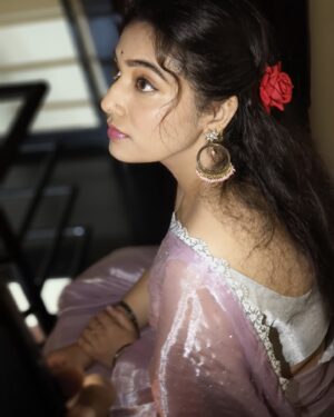 Priyanka Thimmesh Instagram - ದೀಪಾವಳಿ ಹಬ್ಬದ ಶುಭಾಶಯಗಳು✨🪔

@iampriyankaathimmesh 
#priyankathimmesh #priyankathimmeshofficial