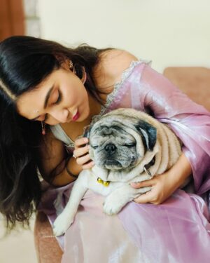 Priyanka Thimmesh Instagram - ದೀಪಾವಳಿ ಹಬ್ಬದ ಶುಭಾಶಯಗಳು✨🪔

@iampriyankaathimmesh 
#priyankathimmesh #priyankathimmeshofficial