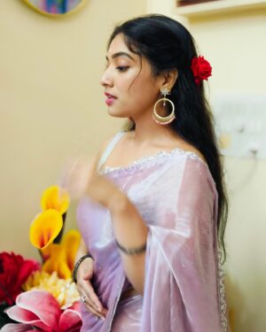 Priyanka Thimmesh Instagram - ದೀಪಾವಳಿ ಹಬ್ಬದ ಶುಭಾಶಯಗಳು✨🪔

@iampriyankaathimmesh 
#priyankathimmesh #priyankathimmeshofficial