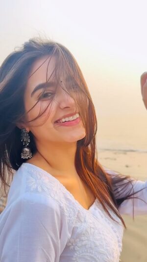 Priyanshi Yadav Instagram - ❤️✨

#reels