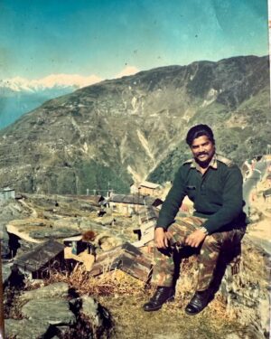 Pujitha Devaraj Instagram - Even now dad tells me numerous stories about his army life♥️ 

SM CD Raju - Army Medical Corps🇮🇳

"Today, on the 77th Indian Army Day, 
We are overwhelmed with nostalgia and pride. 
The camaraderie, discipline, and patriotism... those were the best days of our life!

The defence forces teach you lessons that can't be learned anywhere else: resilience, sacrifice, and the true meaning of duty. I feel blessed to have been a part of this world.”

Thank you DadMom😇

PS : This song is our whole life🫠

 #IndianArmyDay #DefenceFamily #proudchild #amc #armyofficer #armymedicalcorps #armyday #jan15 #armydad