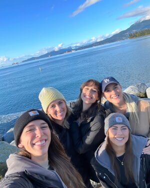 Rachel Ballinger Instagram - Vancouver 🥰