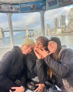 Rachel Ballinger Instagram - Vancouver 🥰