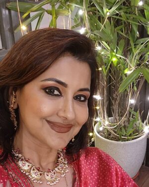 Rachna Banerjee Instagram - Wishing u all a Diwali filled with joy , light n endless prosperity 
HAPPY DIWALI

#diwali2024✨❤️🎆🎇❤️‍🩹🤩🌺🎊🪔special
#diwali
#love#prosperity #fun #happylife #happymoments ##happiness ##positvevibes ##postoftheday ##picoftheday ##instagood ##instadaily ##instagram ##instalike ##likesforlike ##likeforfollow ##follow