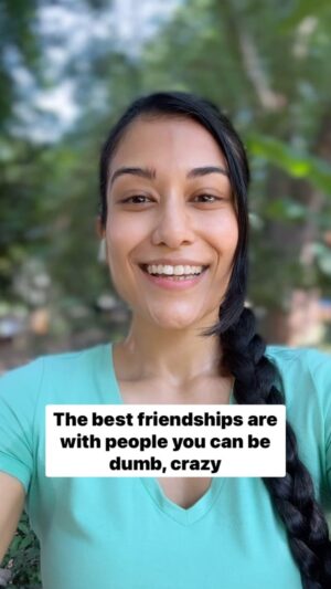 Radhika Bose Instagram - Tag your bestie ❤️❤️🤗☺️
@yogasini 
#yogasini
.
.
.
.
.
#relatable #relatablepost #reelkarofeelkaro #bestiegoals #bestiememes #friendship