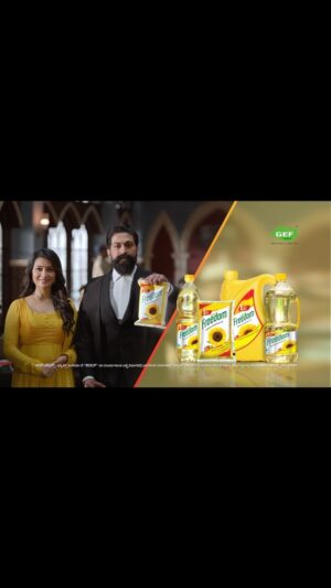 Radhika Pandit Instagram - The verdict is loud and clear! Ask for only India’s No. 1—Freedom Sunflower Oil. @freedomhealthyoil 

With Vitamin A, D, and E, make cooking easy and efficient with more food in less oil! 

From Today Onwards, Use Freedom Only!😎

 #FreedomHealthyOil #FreedomSunflowerOil 
#ad
