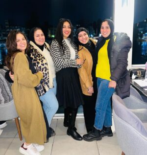 Rahma Ahmed Farag Instagram - Old is GOLD ❤️❤️❤️🍀🍀🍀😘😘😘 b7bko awe ❤️❤️