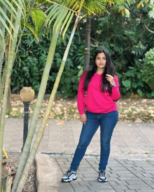 Rajeshwari Kharat Instagram - Living in your mind for free 🧚🏻‍♀️ 

#love #rajeshwarikharat