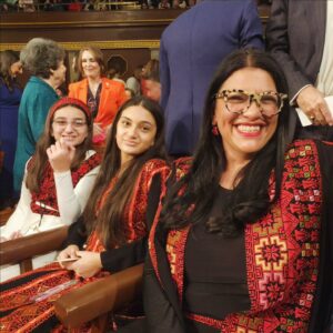 Rashida Tlaib Instagram - It has been a hard year to find joy. My eldest son reminds me to be grateful for moments like this where our community continues to find faith in the work I am doing in Congress. Time and time again, our 12th Congressional District families remind me that speaking truth to power and being unapologetic in wanting to tear down oppression and injustices everywhere are still worth fighting for. 

Today, I was sworn in for the fourth term in Congress. 
I want to thank all those families in the Tenacious 12th. I'm proud to fight for you all in this 119th Congress. It is truly an honor to work for you all. #RootedInCommunity
#TweetYourThobe