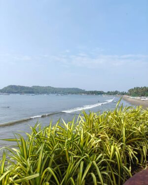 Rasika Dugal Instagram - The only place I can travel to without an itinerary 🌴🌊 #GoaGetaway

You can hear the waves @ahilyabythesea. And they have the best food......I need a recipe for that delicious Caldin fish curry! #notapaidpost #genuineappreciation

#Goa #GoaDiaries #Vacation #Travel #Beach