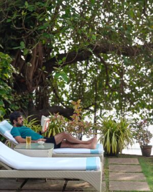 Rasika Dugal Instagram - The only place I can travel to without an itinerary 🌴🌊 #GoaGetaway

You can hear the waves @ahilyabythesea. And they have the best food......I need a recipe for that delicious Caldin fish curry! #notapaidpost #genuineappreciation

#Goa #GoaDiaries #Vacation #Travel #Beach