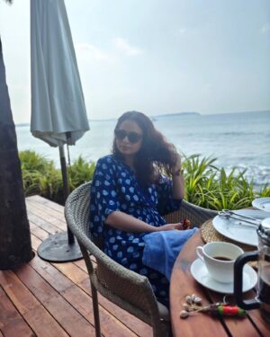 Rasika Dugal Instagram - The only place I can travel to without an itinerary 🌴🌊 #GoaGetaway

You can hear the waves @ahilyabythesea. And they have the best food......I need a recipe for that delicious Caldin fish curry! #notapaidpost #genuineappreciation

#Goa #GoaDiaries #Vacation #Travel #Beach