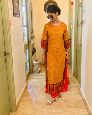 Ratan Raajputh Instagram - Naina da kya kasoor🙂
Thank you @shreetheindianavatar for the gift.
#indianattire #festivewear #simplefits #ratanraajputh