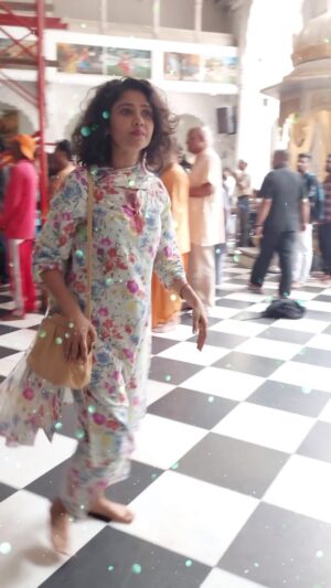 Ratan Raajputh Instagram - Hum Na Rahe Hum🥰🦋
#tumkyamile #harekrishna #devotional #ratanraajputh