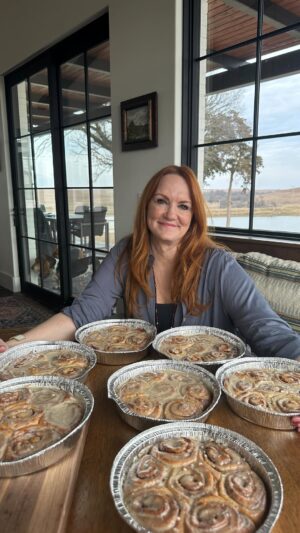 Ree Drummond Instagram - Paige and I made cinnamon rolls yesterday! I hope you make it to the end of this video; you might be inspired to make a batch (or two, as we did) and you’ll get to see a funny ending. 🤓 I’m sorry I didn’t narrate this video. I couldn’t bear to listen to myself talk that much. 😂 Everything’s pretty self-explanatory, and you can just Google “pioneer woman cinnamon rolls” for the recipe. I first shared it back in 2007 (?) and I can say without question that they are the best things you’ll ever eat. 😘 Hope you enjoy this video, and hope you enjoy me not talking!! (Feel free to ask questions if anything is unclear!)