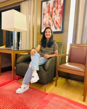 Renuka Singh Instagram - Laugh out loud 🤭😂😜
P.S. - ignore background poser @shafalisverma17 😜