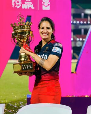 Renuka Singh Instagram - Smashtastic tournament 😃🏆#rcb 
@royalchallengersbangalore 17/3/24