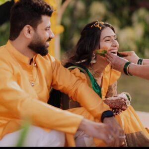 Reshma Shinde Instagram - अधूरी थी ज़रा सी मैं पूरी हो रही हूँ …♾️🧿❤️ 
#हळद #love #happy #grateful
@01brainiac