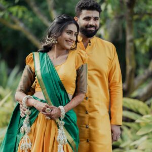 Reshma Shinde Instagram - अधूरी थी ज़रा सी मैं पूरी हो रही हूँ …♾️🧿❤️ 
#हळद #love #happy #grateful
@01brainiac