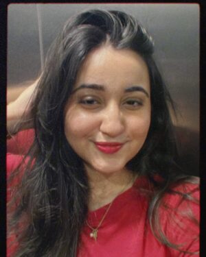Revathi Pillai Instagram - i guess it’s that time of the year 🎄