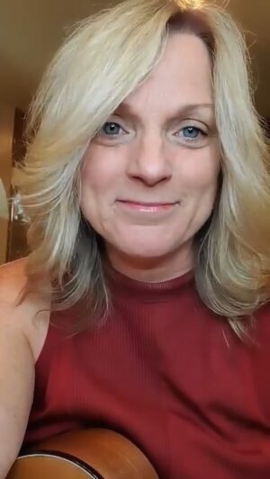 Rhonda Vincent Instagram - "There's a Record Book" by Rhonda Vincent. #rhondavincent #bluegrass #countrymusic 

Full video on Facebook.