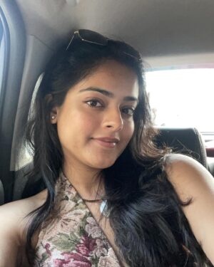 Riddhi Kumar Instagram - Just a casual Portuguese Goan 184627298
dishes lunch at a Palace 💕

Thehehe 🤭 Jokes apart @palaciododeao is an incredible piece of preserved art and architecture that’s been in the most capable, deserving and miraculous hands of Ruben and his wife who magically and with utmost precision presented us with scrumptious food and a deep dive into the rich Portuguese culture and traditions. It is part privilege and part heavy responsibility to preserve and simultaneously promote a culture long forgotten. They have been working on restoring this Palace and giving people a tour of culture that they’ve brought back to life at the @palaciododeao , so the next time you visit Goa do visit this incredible p(a)lace with incredibly delicious food, a incredibly gorgeous garden and more than anything 2 incredibly unstoppable artists at work! Thank you for having us, it’s been a privilege! ✨
