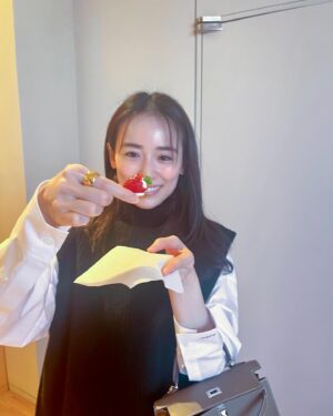 Rika Izumi Instagram - #2024 ありがとうございました‼︎✨
来年も宜しくお願い致します。