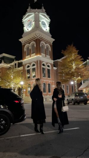 Riley Voelkel Instagram - That tower looks so familiar…. ❤️

#tvd #theoriginals #legacies #mysticfalls #alwaysandforever

Video by @charlenescape