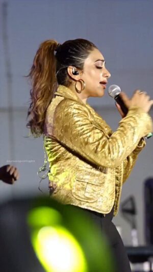 Rimi Tomy Instagram - Thanq Palakkad ❤️❤️❤️❤️❤️
Thamarakkulam Vadakkanthara Shastharam Night ✌️🙌🙌🙏❤️🥰🥰🧿🧿🧿🎥

🎥  @ambady_photography413 
🎥 @jayanspotlight