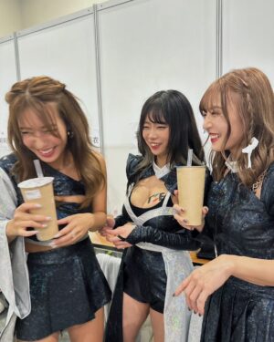 Rina Hashimoto Instagram - 🥹
遅くなったけど台湾での5日間のわたし〜
毎日めっちゃ楽しくて
写真いっぱいあった🥹❤️‍🔥

ご飯は美味しいし
コートなくても寒くないし
めっちゃ快適な毎日だったよん

最後はイベントおわりに
sherbetでMV撮影に向かう写真。

道が混みすぎてて車じゃ間に合わない！とのことで
初めて電車に乗ってみたんやけど

顔が疲れすぎてて、ひどい😚🩷

毎日ほんとによくがんばりました。
台湾のみんなまた会いましょう〜！

うぉーあいたいわんー🩷🫶