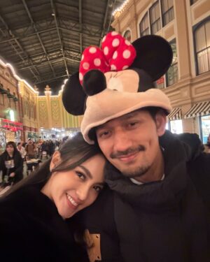 Ririn Ekawati Instagram - the most magical place on earth!! ✨❤️😍🤍