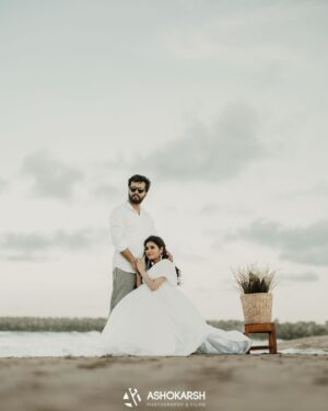 Rithika Tamil Selvi Instagram - PRECIOUS WAIT IS OVER ON ✨10-09-2024✨

@vinun43 💞
PC @ashokarsh & team 
Gown @amormoda_gowns 
MUA @profile_makeover & @chella_hair_makeup 
Hairstylist @mani_stylist_