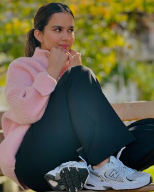 Roopi Gill Instagram - One step at a Time 🎀