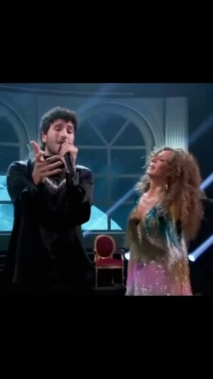 Rosario Flores Instagram - @sebastianyatra es energía, creatividad y mucho talento… y sobre todo muy bonito de corazón. 

Os espero el 14 de marzo en Salamanca presentando mi #Universodeley 

Entradas a la venta: Link en mi Bio

@rtve @universalspain @gtstalentspain @mariolaorellana 

#Salamanca #Sebastiayatra #Rosarioflores #Gira