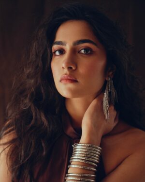 Rukmini Vasanth Instagram - 🦁🤎
