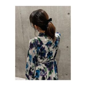Rumi Okubo Instagram - ⁡
⁡
🎙️声優グランプリ30周年記念イベント🎙️
『声グラFES 2024』1日目に出演しました✨
⁡
トークあり、朗読あり、ライブあり、
出演者多数の大イベントでしたね〜！！
⁡
私はトーク＆朗読に出演させて頂きました📖
⁡
どちらもメンバー、内容含めて
とても楽しかったです🤗
⁡
楽屋ではトークで一緒だったすみぺ＆いのりちゃん
とお写真を撮ってもらいました📸
そして井上喜久子さんにトーク中におねティネタ
ぶっ込んでしまい…、それを笑顔で
「反応してくれてありがとう、嬉しかった」
と言ってくださって喜久子さんマジ女神👼✨
ツーショット時のライブ衣装も最高です❤️
⁡
1日目のチーム81は西山くんと駒田くんと！
体格差えぐすぎて笑うwww
2人ともでかすぎぃ！！🤣
⁡
そして駒田くんに教えてもらった
自撮りの時親指で顎おさえて顎のライン出すポーズ
やってみた…合ってるのか？コレ？笑
⁡
⁡
⁡
なんにしても、1日とても楽しかったです✨
改めて、声優グランプリ30周年おめでとうございます🎊
これからも、声グラチャンネルの瑠美まるでも、
雑誌の方でも、よろしくお願いします🙇‍♀️
⁡
⁡
⁡
#声優グランプリ
#声優グランプリ30周年
#声グラFES
⁡
⁡
⁡