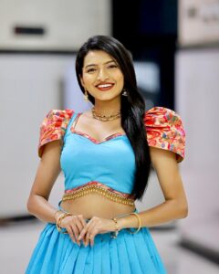 Actress Rutuja Kulkarni HD Photos and Wallpapers January 2025